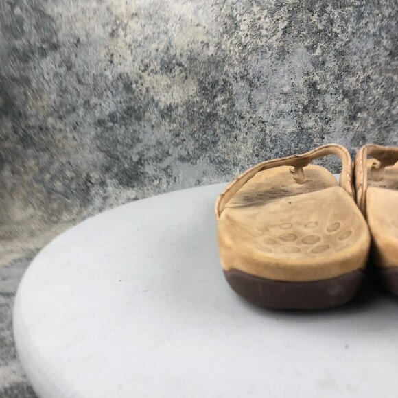 Vionic Women's Size 9 Mona Tan Cork Sole Open Toe Slip On Thong Flats Sandals - Picture 6 of 14
